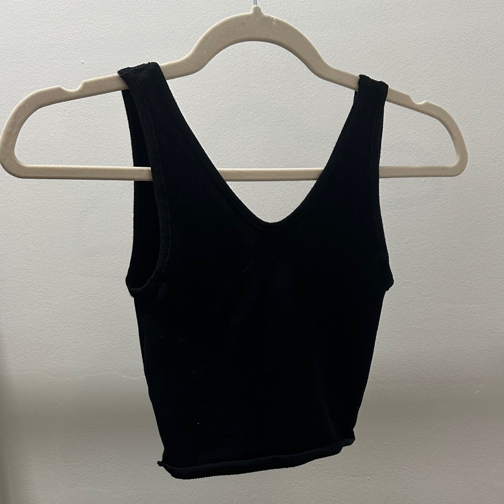 Black Ribbed Women's Crop Top